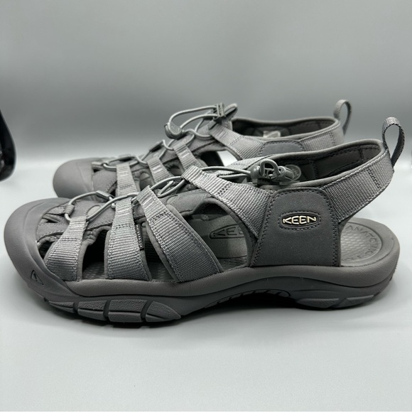 KEEN Men’s Newport H2 Closed Toe Water Sandals main image 7